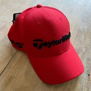 3/$90 NEW Taylormade Golf Hat